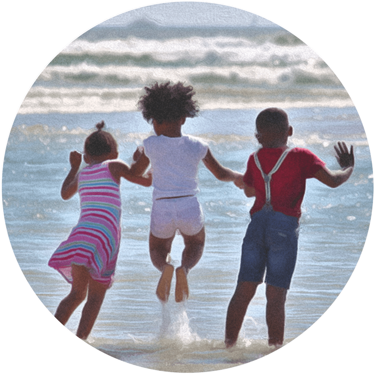 Children enjoying the shoreline. CC0 1.0.
